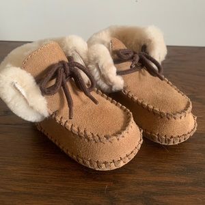 Ugg baby booties